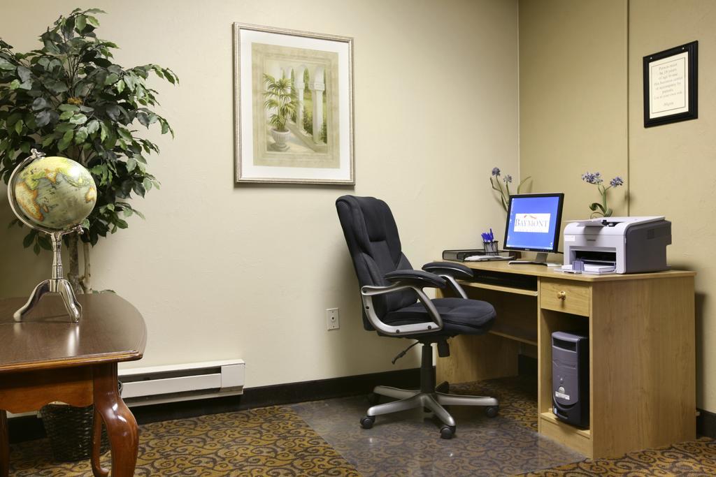 فندق Baymont By Wyndham Boston Heights/Hudson المرافق الصورة