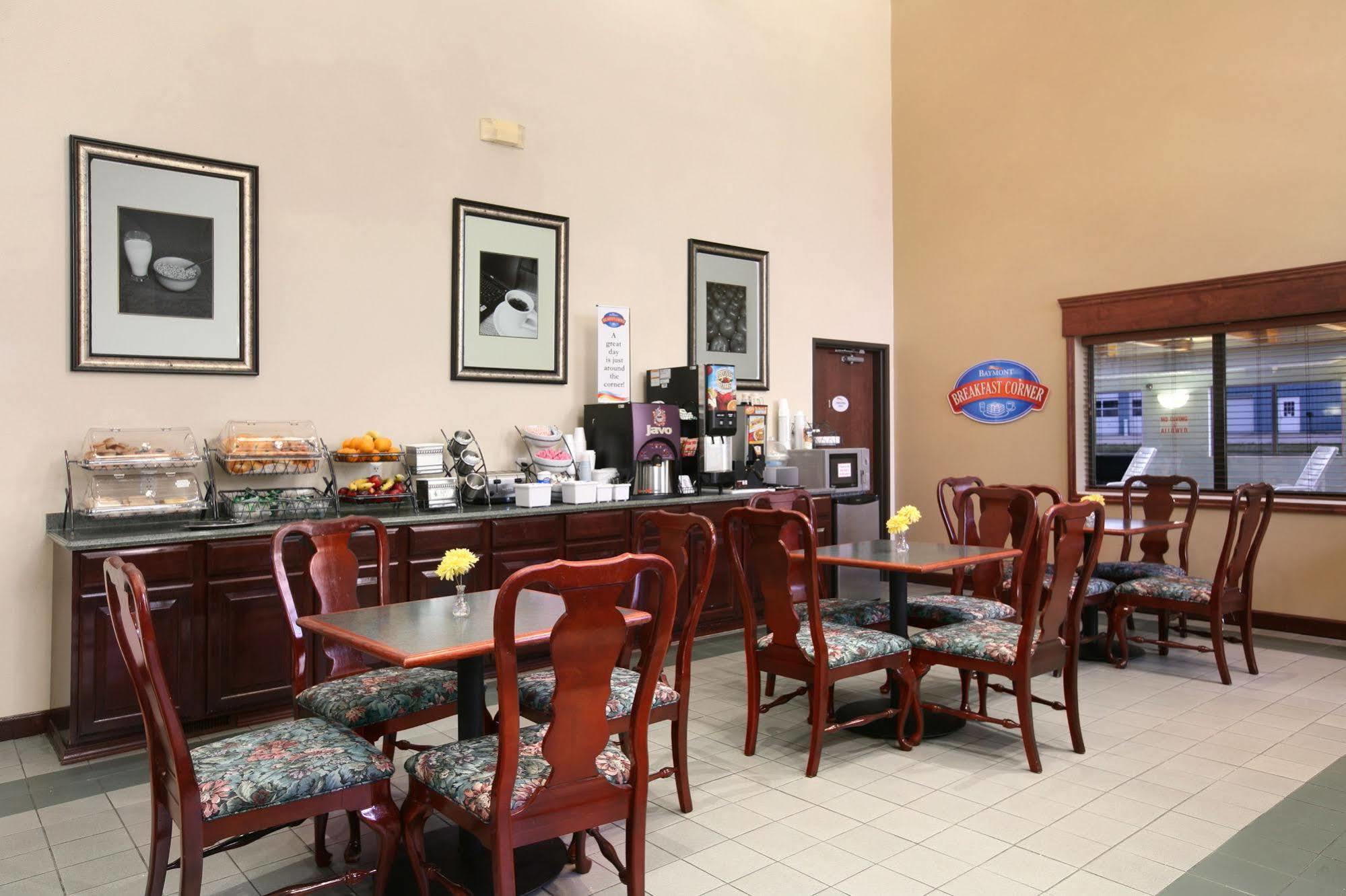 فندق Baymont By Wyndham Boston Heights/Hudson المظهر الخارجي الصورة