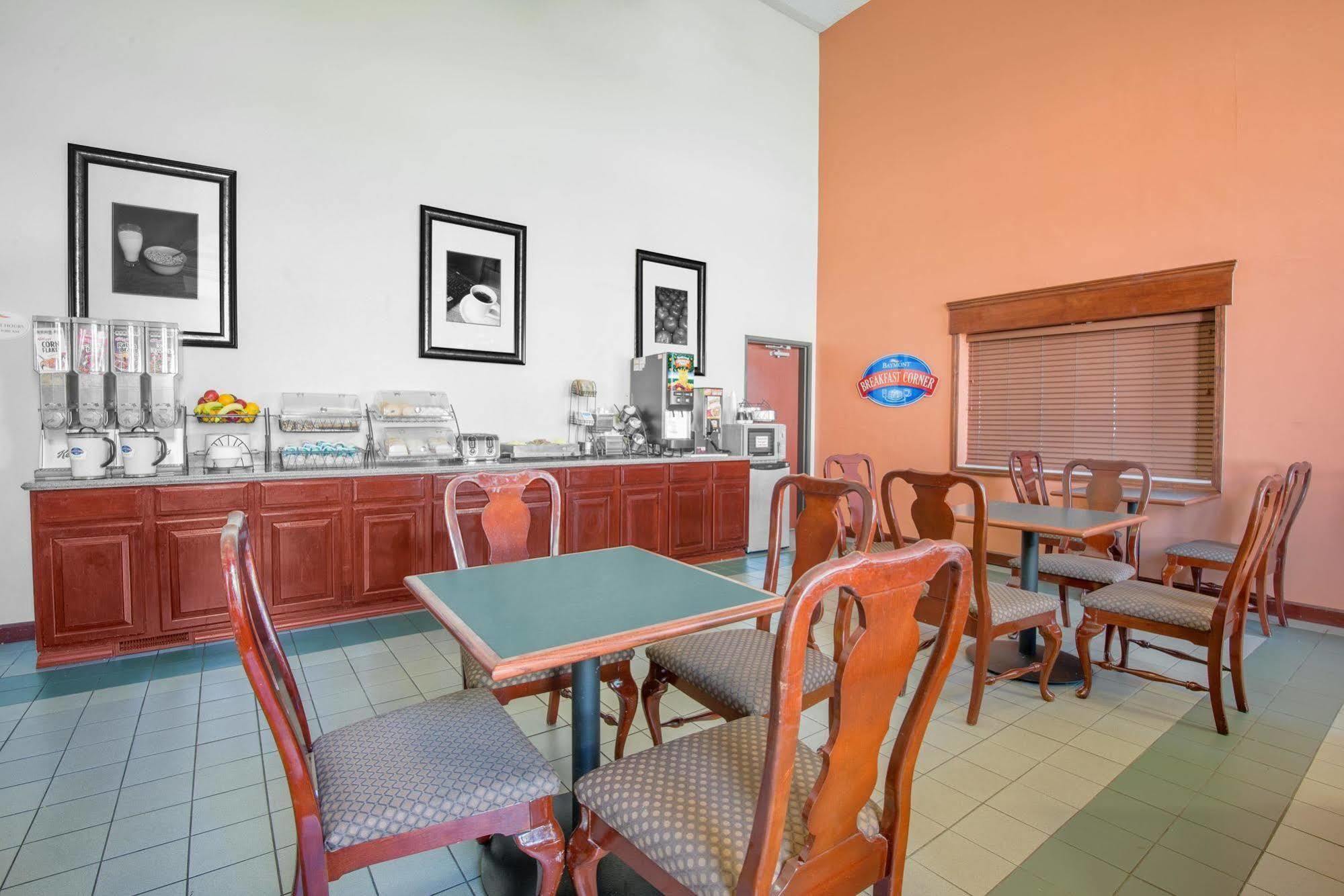 فندق Baymont By Wyndham Boston Heights/Hudson المظهر الخارجي الصورة